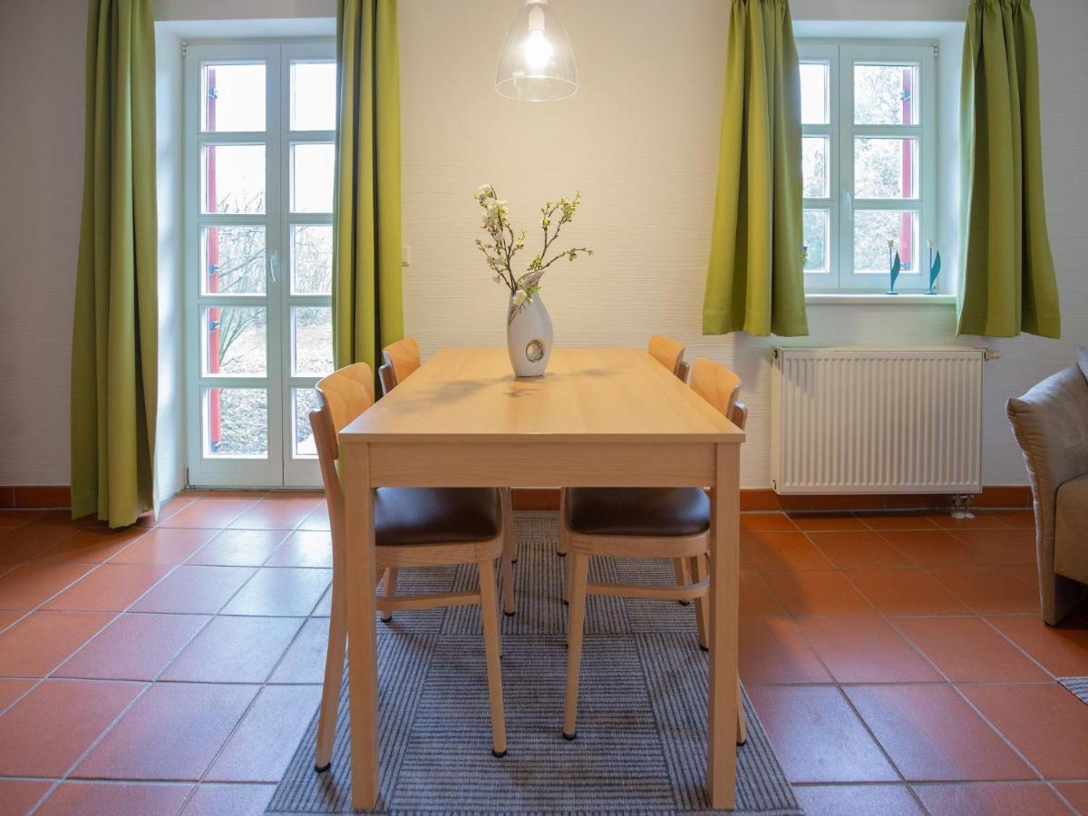 Feriendorf Rugana - Komfort Appartement Mit 1 Schlafzimmer Und Terrasse B52 Dranske Exteriér fotografie
