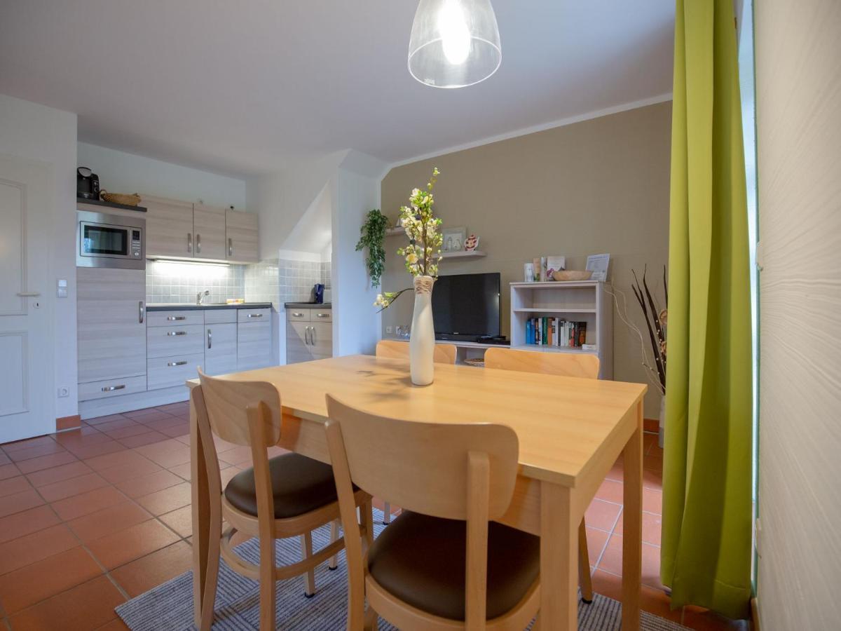 Feriendorf Rugana - Komfort Appartement Mit 1 Schlafzimmer Und Terrasse B52 Dranske Exteriér fotografie