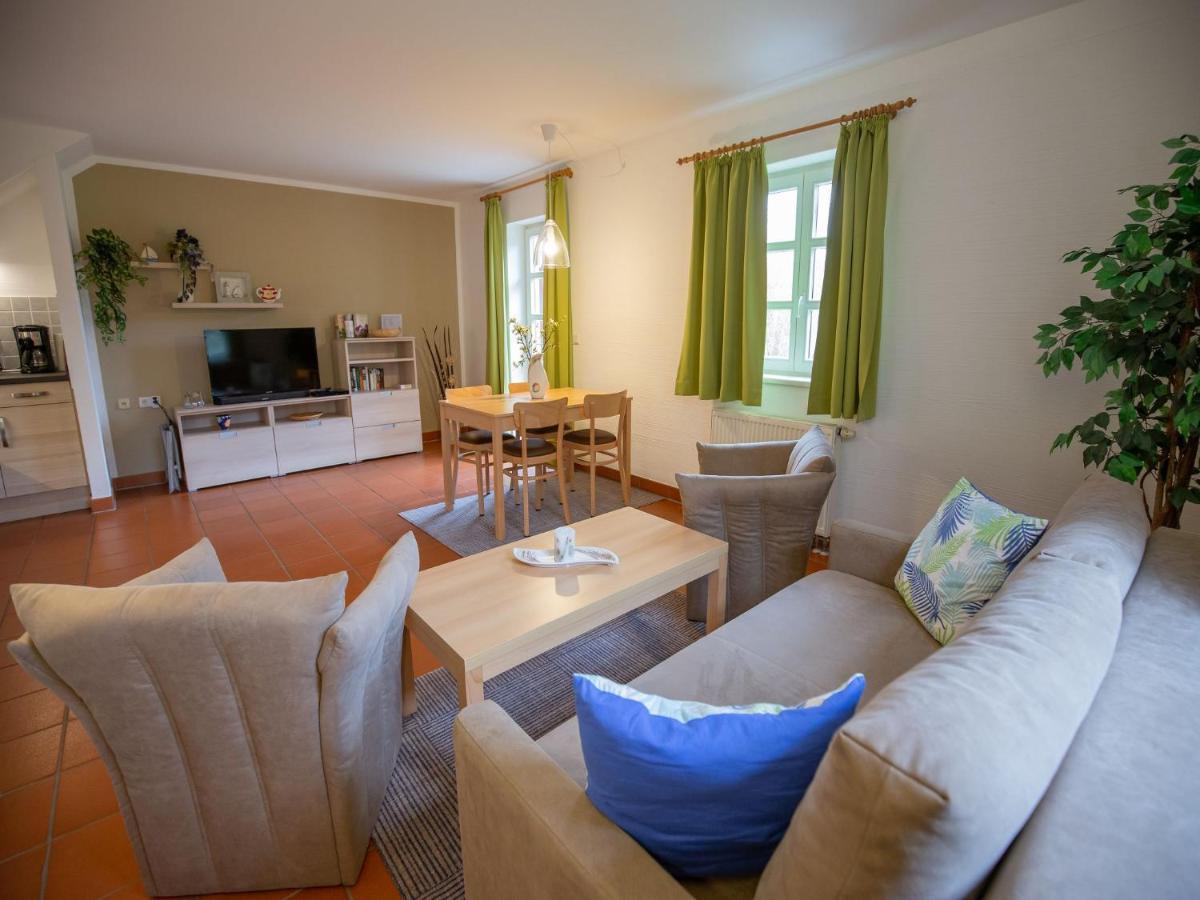 Feriendorf Rugana - Komfort Appartement Mit 1 Schlafzimmer Und Terrasse B52 Dranske Exteriér fotografie